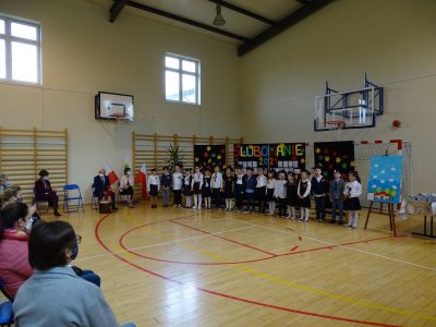 Ślubowanie klas pierwszych w SP w Młochowie